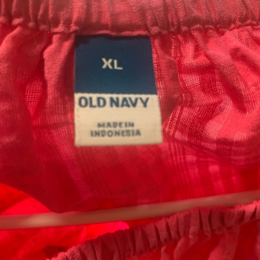 XL Old Navy Vibrant Pink Top! Feminine & Fun!Light-Weight & Comfy for On-the-Go! - Picture 10 of 13